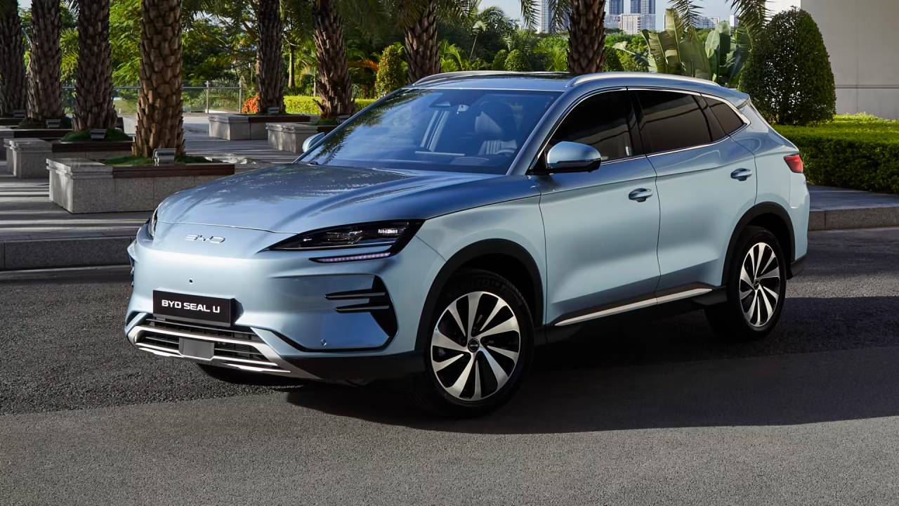 BYD katı hal batarya teknolojisi 2027'de geliyor 10 BYD Seal U EV