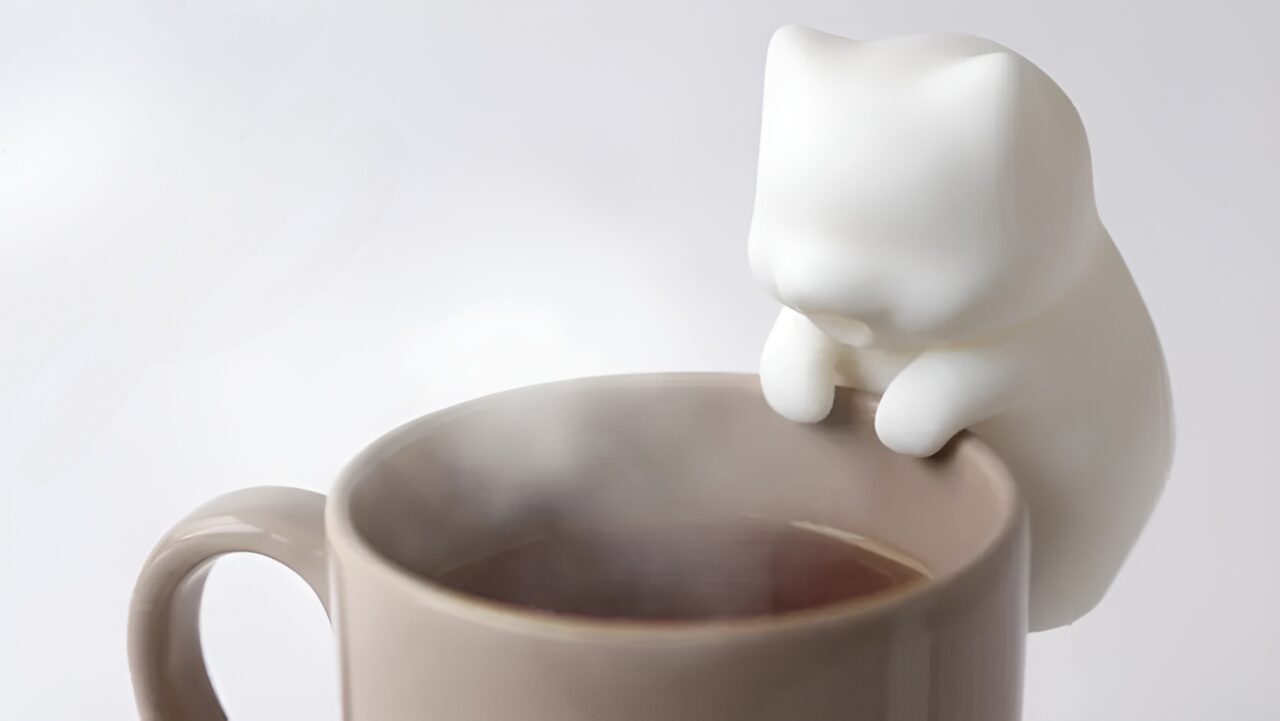 ufleyen kedi nekojita fufu ces 2025 1 e1736166264547