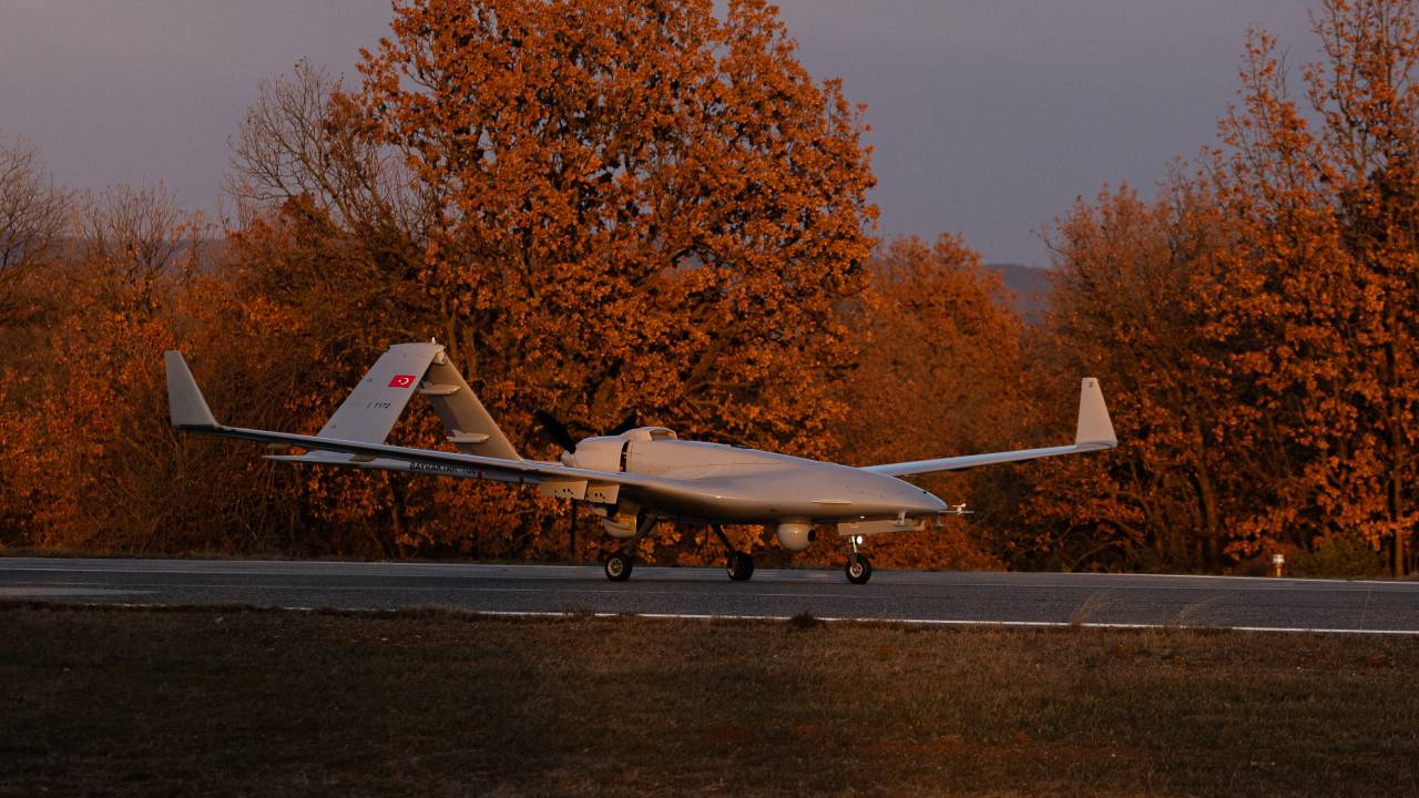 TB2'nin tasarımı ve motoru değişti: İşte Bayraktar TB2T-AI 11 22 1