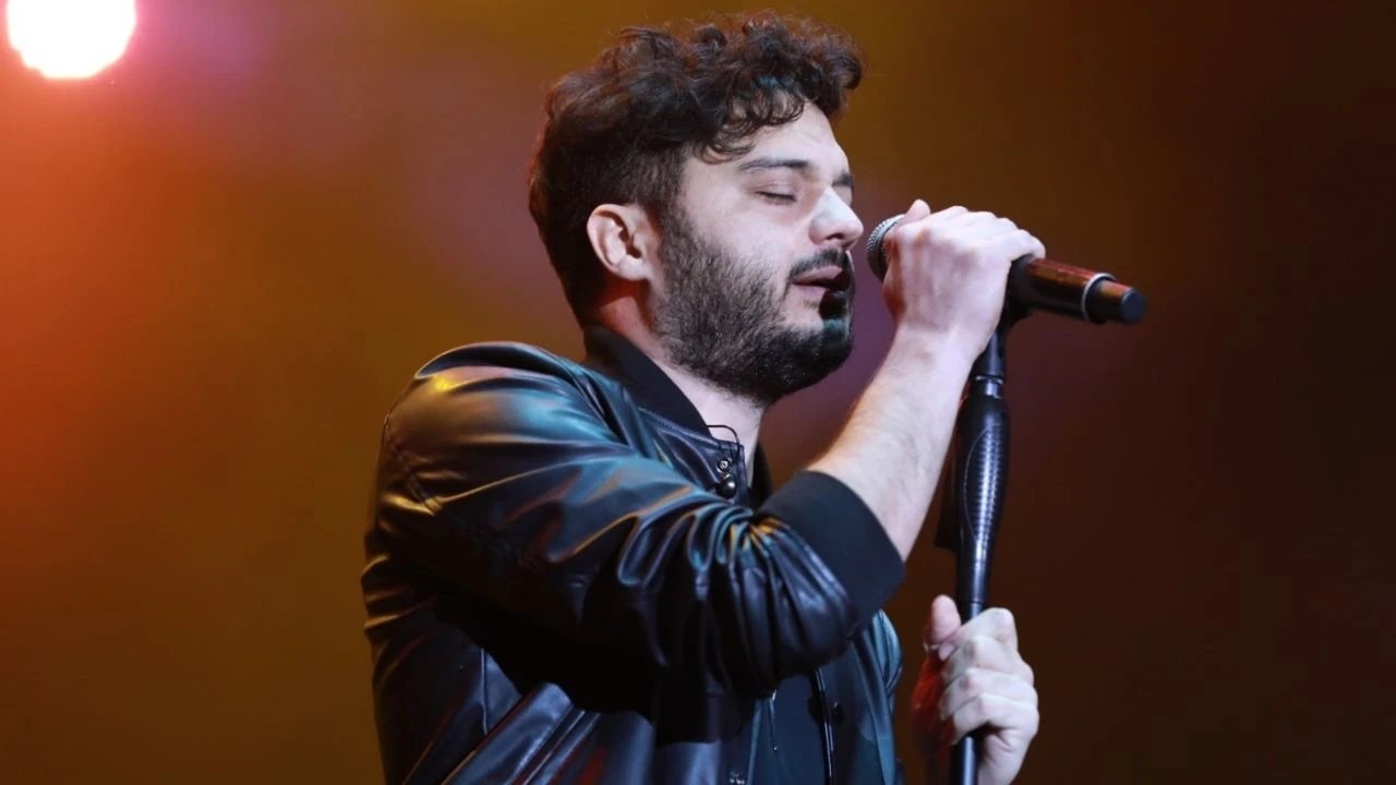 Şarkıcı İlyas Yalçıntaş'a mahkemeden ceza! 11 500141