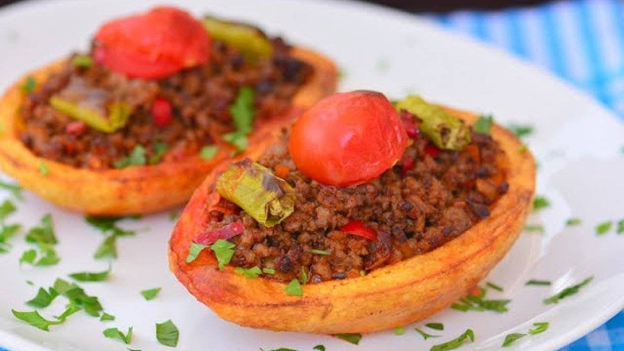 Kıyma ve patatesin mükemmel birleşimi! Türkiye'de keşfedilmeyi bekleyen Tunus Kebabı tari.. 6 500173