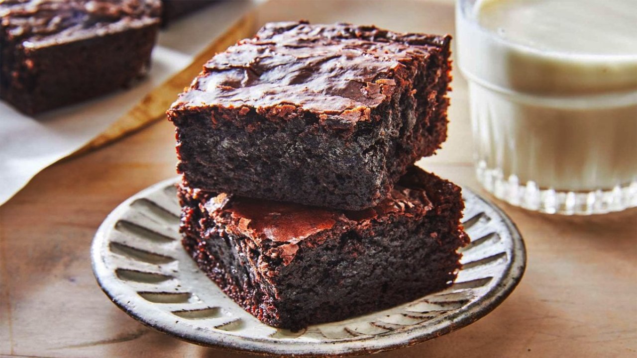 Starbucks' da dilimi 175 TL! Yiyenler bana da öğret diye peşinizden koşacak! 11 500456