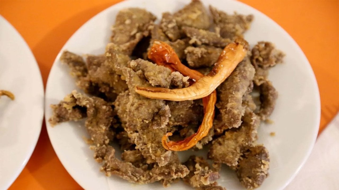 Edirne' ye gitmenize gerek yok! Tava ciğerini bir de böyle deneyin! Yiyen parmaklarını da.. 11 500702