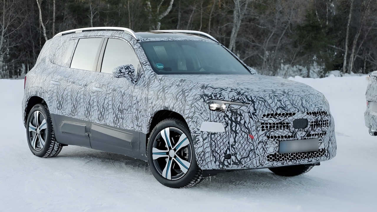 2026 model Alman SUV'si Mercedes GLB ilk kez görüntülendi! 21 alman suv mercedes glb 2026 ilk kez goruntulendi