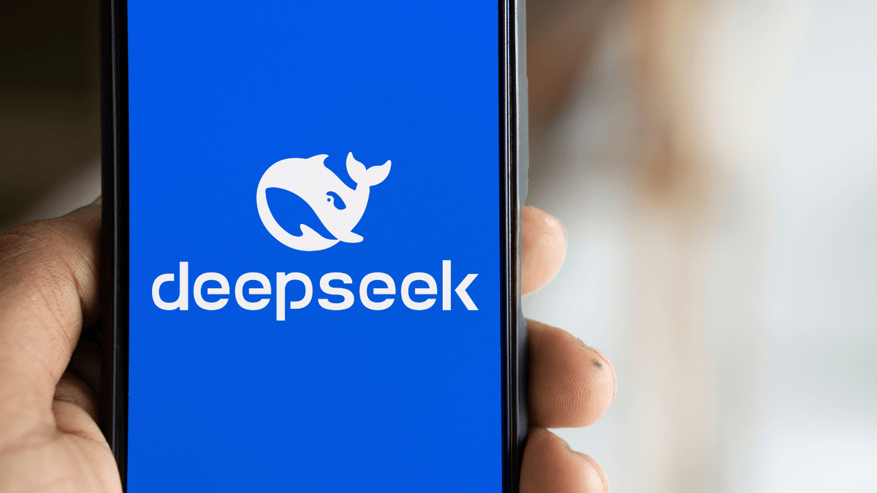 Realme Neo 7 SE DeepSeek desteğiyle gelecek 1 realme neo 7 se deepseek destegiyle gelecek kapak.webp