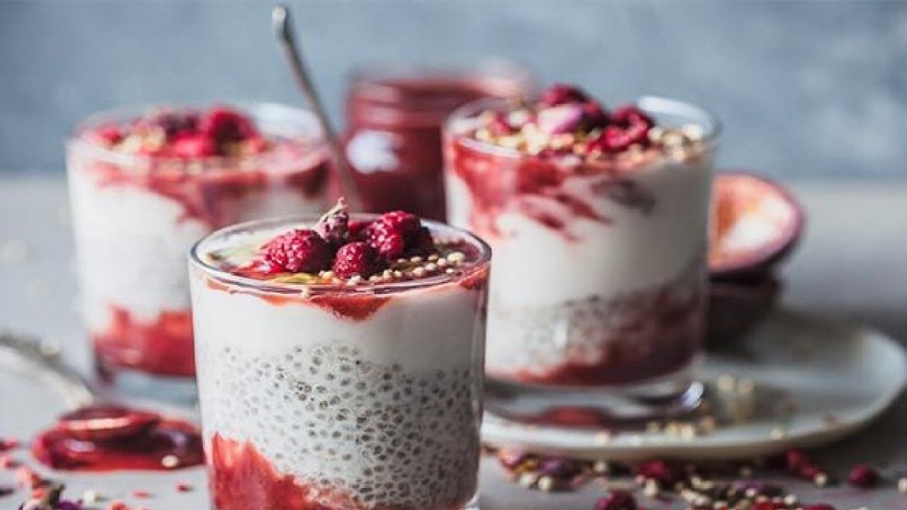 Sadece 3 malzeme ile hazırlanıyor! Tatlı tutkunları bayılarak yiyor! 3 504010