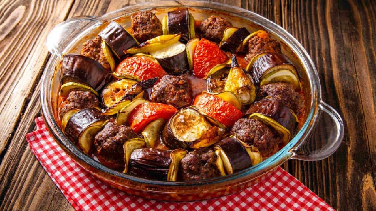 İftar sofrasına en çok yakışan ikili! Misafirleriniz bu tarifi almadan gitmiyor! 13 504088