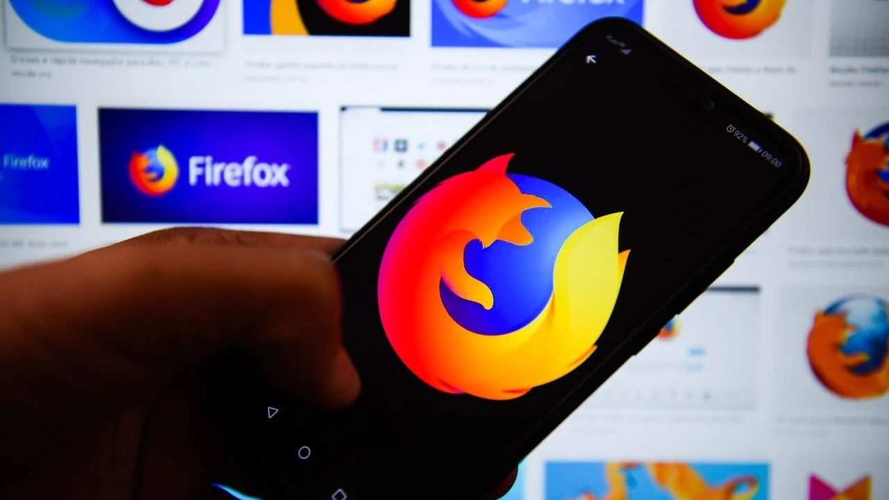 mozilla firefox kullanicilari kullanim sartlari nedeniyle tepkili kapak.webp