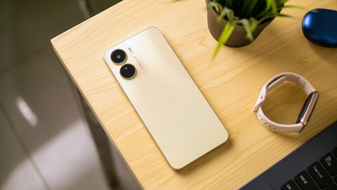 vivo y04 tanitildi iste teknik ozellikleri kapak