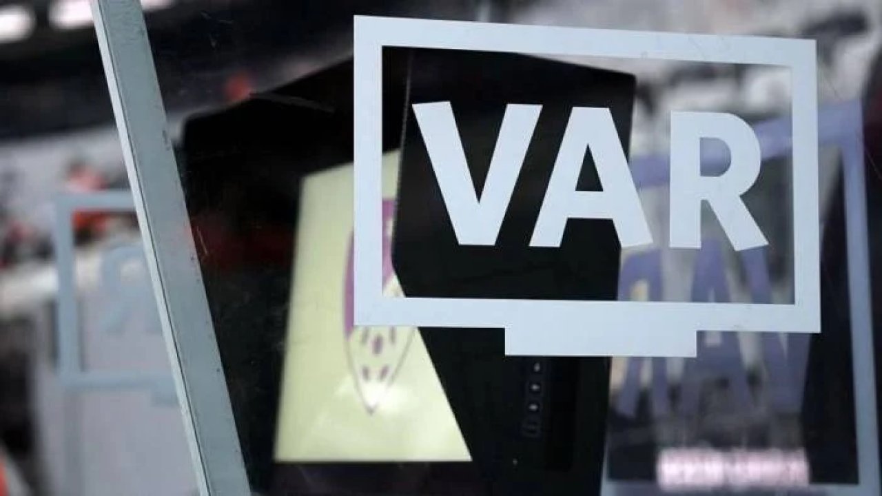 Galatasaray derbisinin VAR kayıtları yayımlandı 5 508497