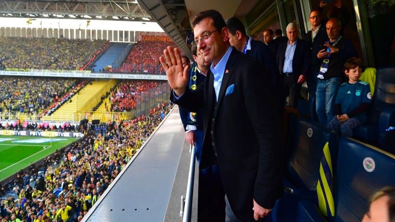 Fenerbahçe taraftarları İmamoğlu'na destek verdi: Stadyumu resmen inlettiler! 16 508691