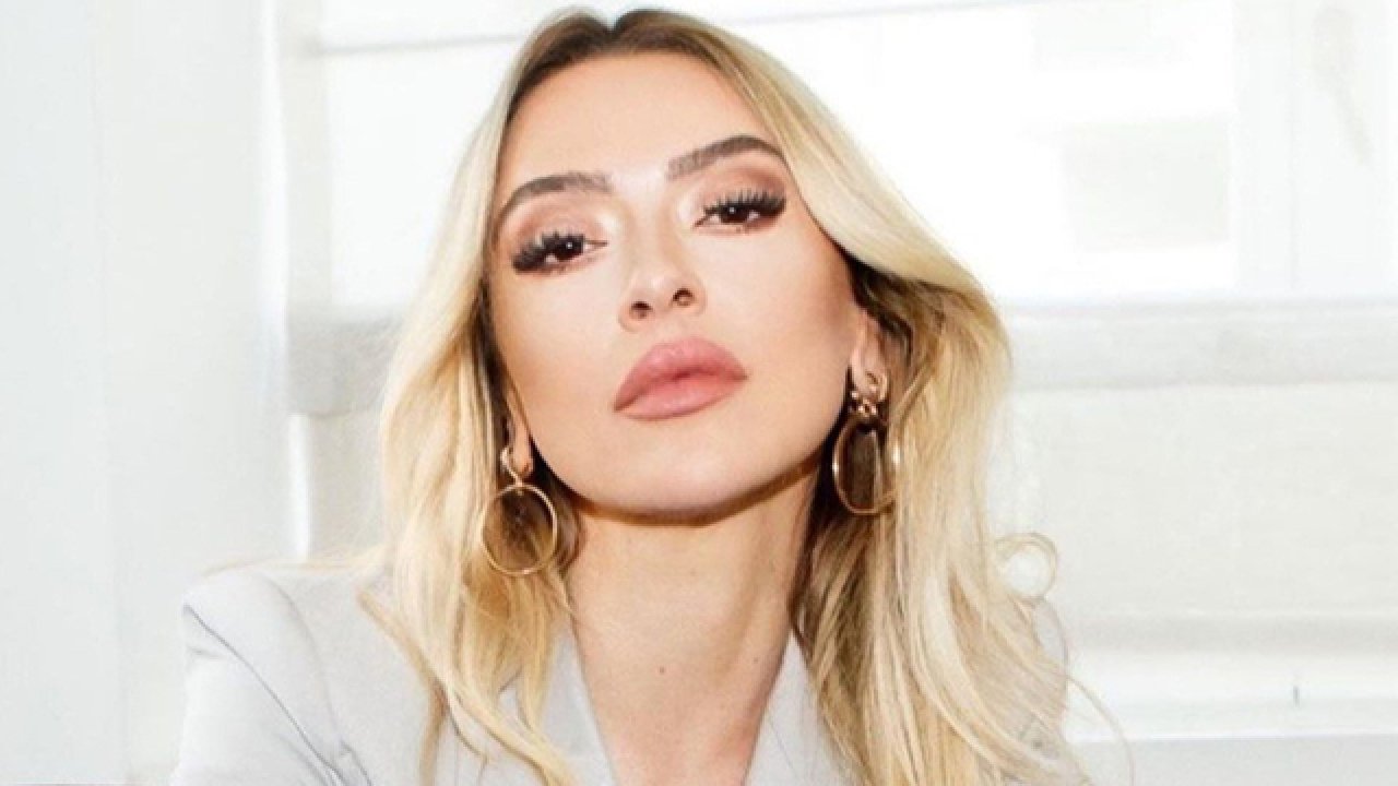 Hadise'den ‘Köpeğini terk etti’ iddialarına zehir zemberek yanıt 14 510514