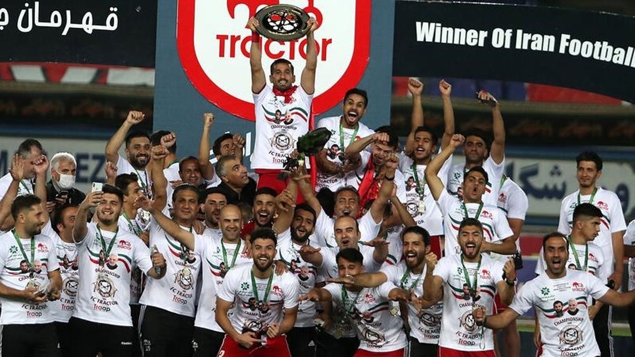 Tebriz Traktör, İran 1. Futbol Ligi'nde şampiyon oldu 12 514732