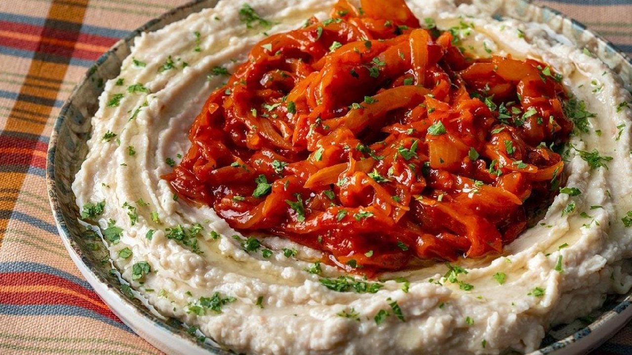 Kuru fasulyeyi sadece pilavla sınırlamayın! Alışılmışın dışında en özgün tarifle tanışın 15 519440