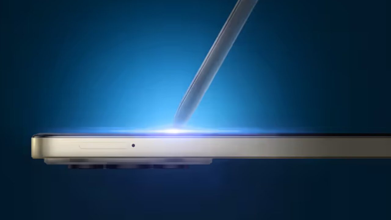 Alcatel akilli telefon pazarina