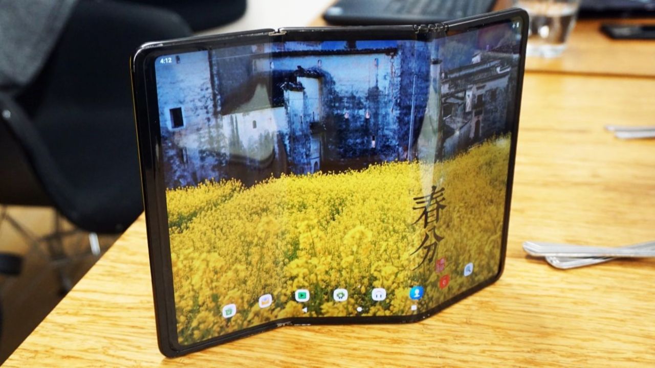 Huawei PCnizin yerini alacak katlanabilir bir tablet gelistiriyor