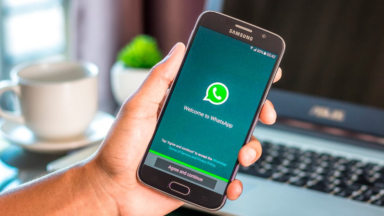 WhatsApp Plus nedir? WhatsApp Plus indir ve kur! 15 WhatsApp favoriler ozelligini tanitti Sohbetlere daha hizli baslayin