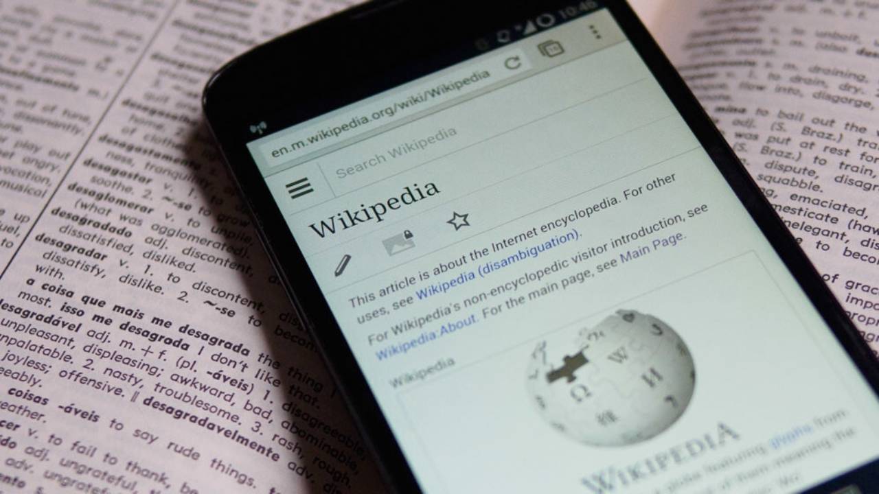 Wikipedia, daha fazla yapay zeka kullanacak! 9 yeni web standartlarina uygun wikipedia konsept tasarimi