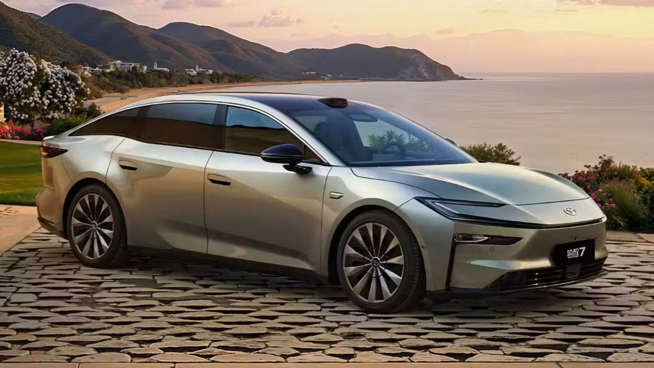 huawei teknolojili toyota bz7 elektrikli sedan tanitildi 3