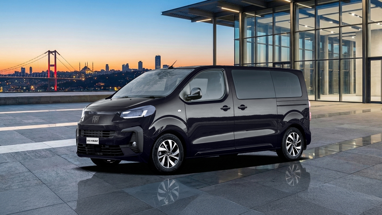 Fiat Ulysse piyasaya sunuldu 1