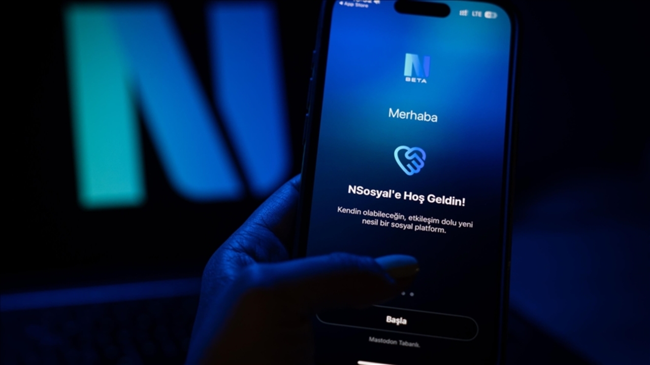 NSosyal Fidan Kampanyasi ile Teknoloji Dagitiyor