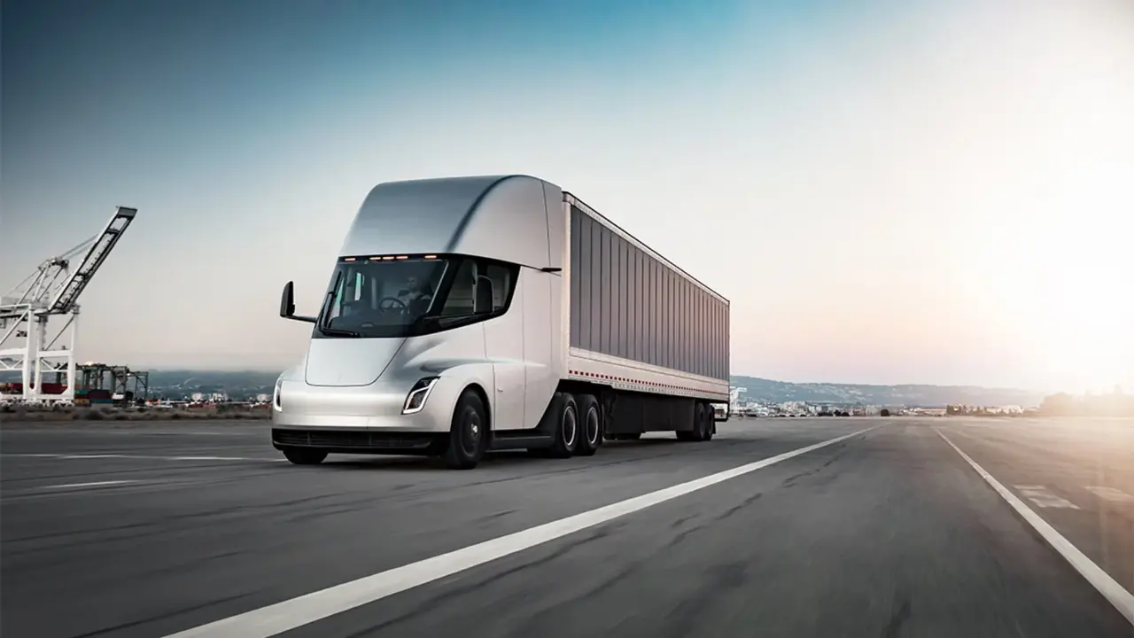 Tesla Semi.webp