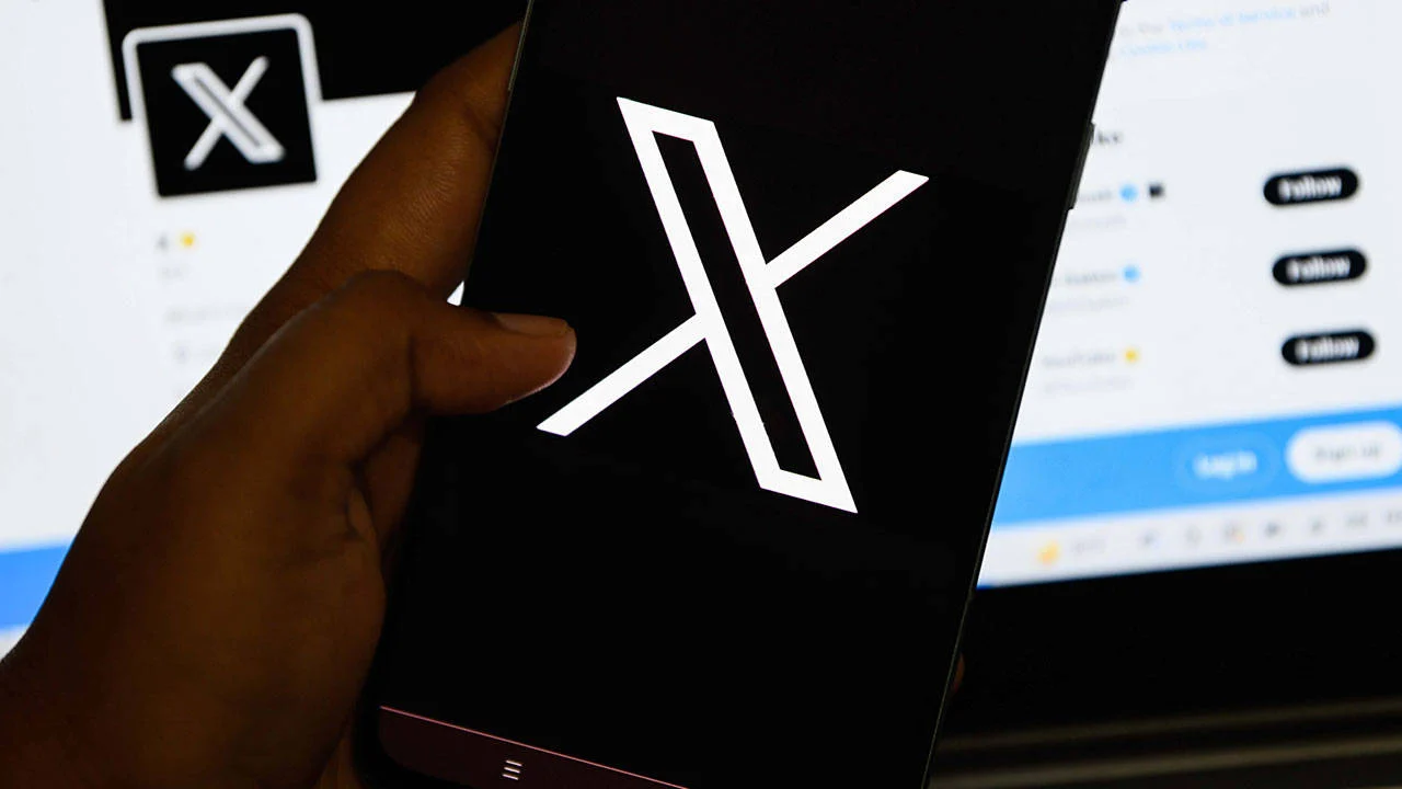 X’in Son Hamlesi Kullanıcıları Tehlikeye Atıyor 7 x anonim hesaplar algoritma.webp