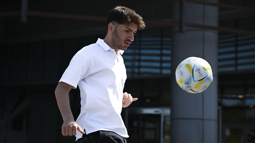 Bir zamanlar Fenerbahçe’deydi… Şimdi sosyal medyada kulüp arıyor 1 556784