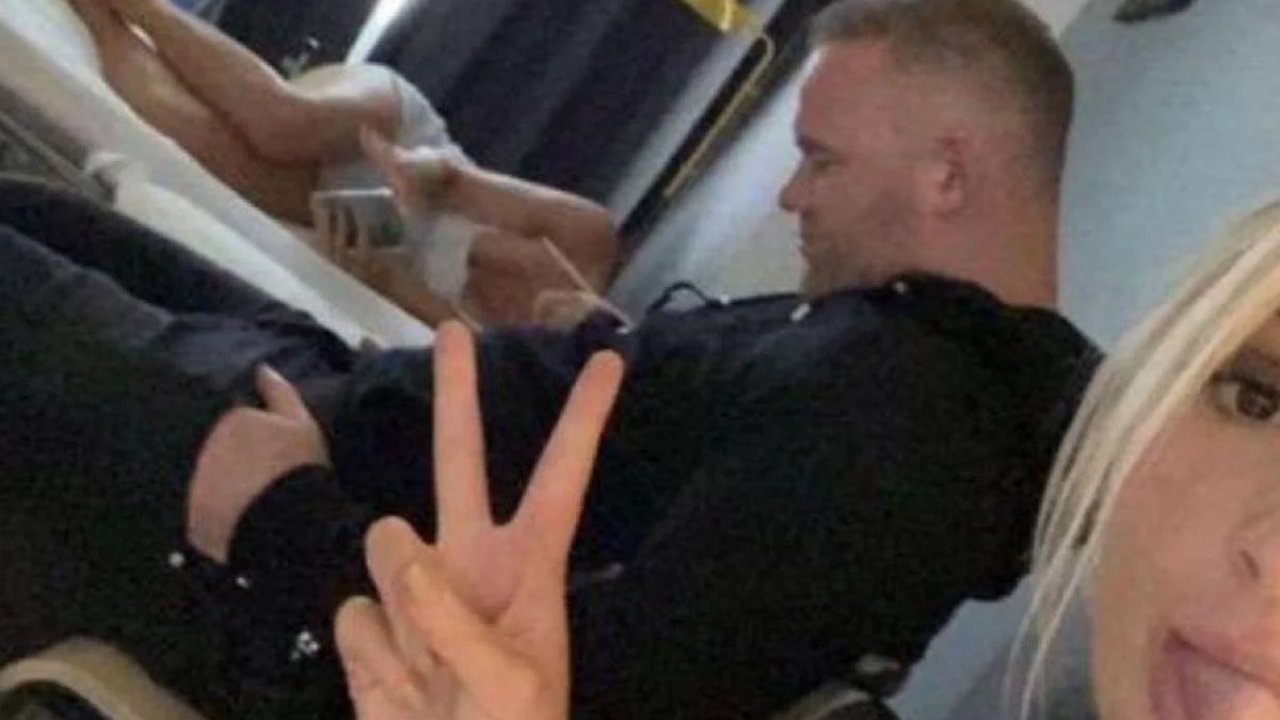 Yıldız Futbolcu İki Kadınla Aynı Odada Görüntülendi! 3 557028