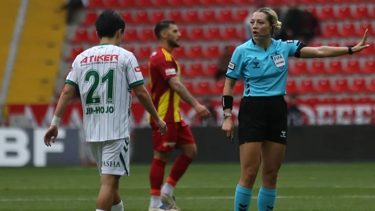 Kayserispor lige galibiyetle veda etti! Konyaspor’u ikinci yarıda yıktı 1 559060
