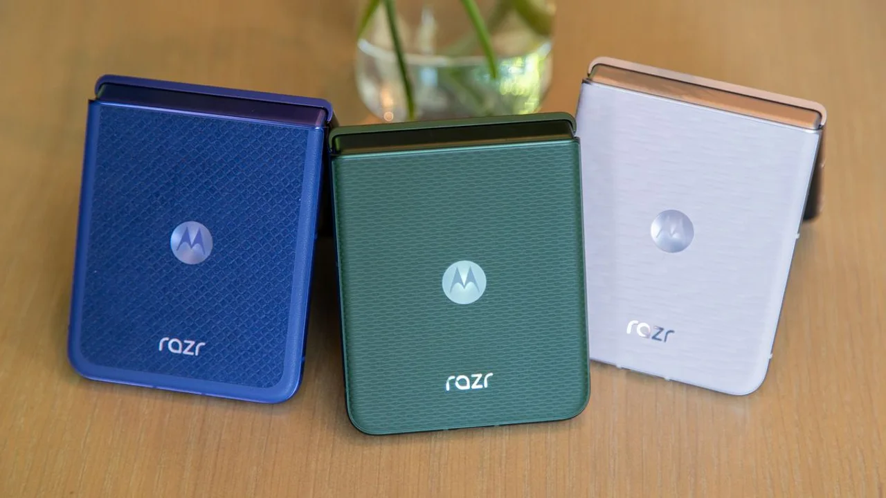 motorola razr 2026 guncelleme politikasiyla elestiriliyor.webp