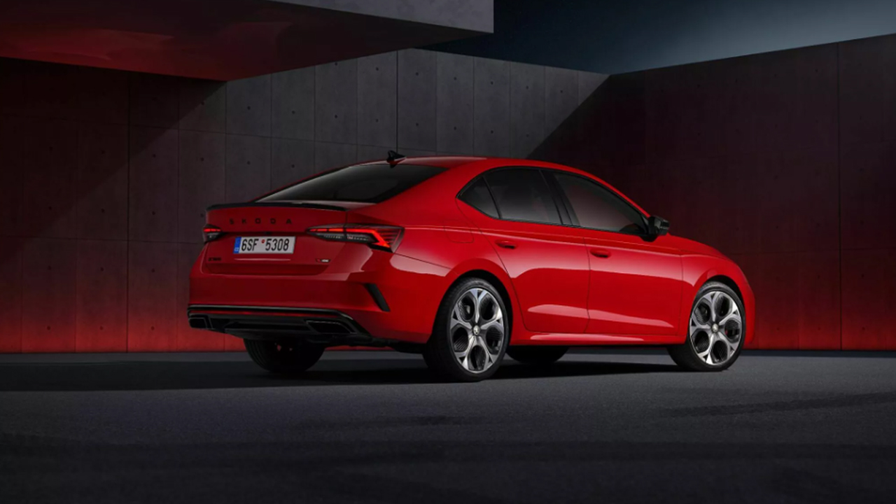 skoda octavia rs tanitildi 01