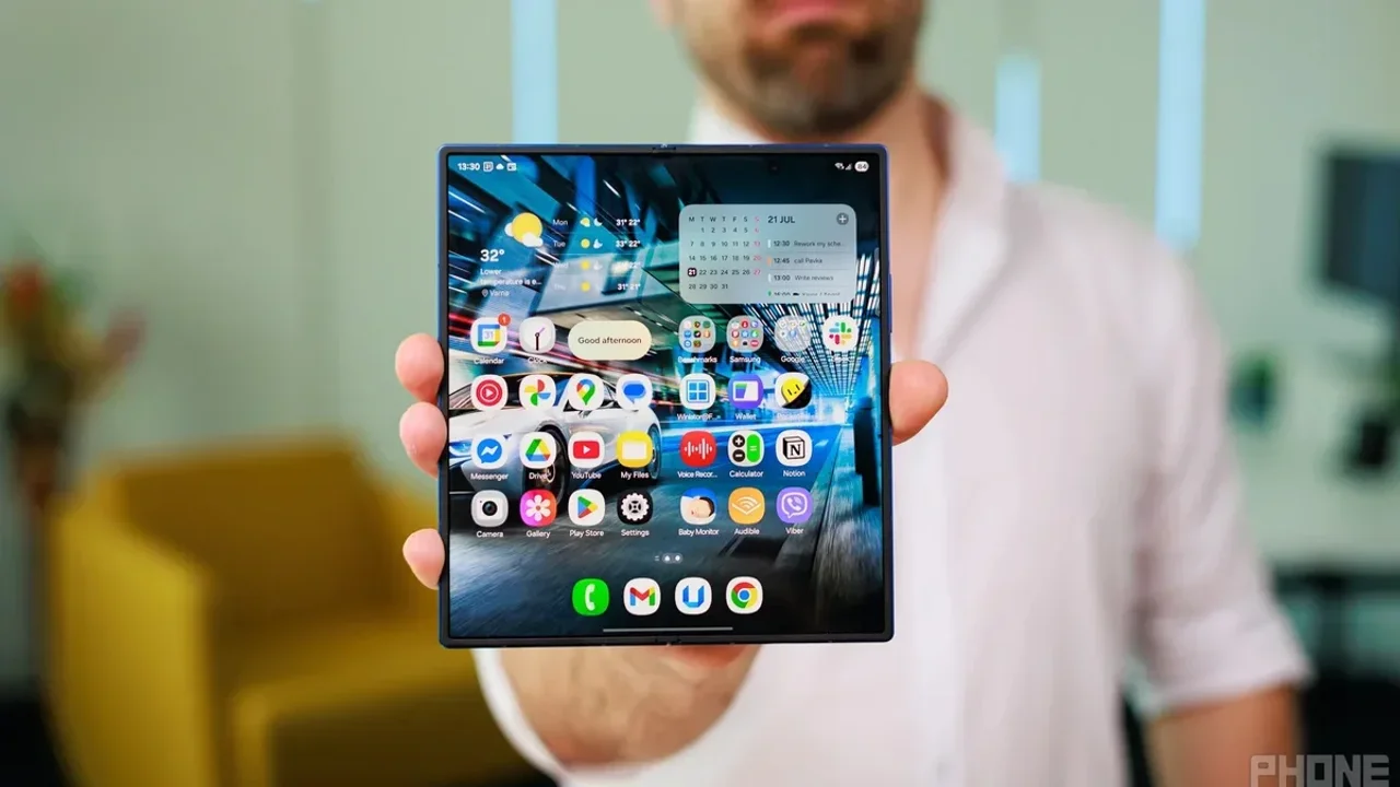 galaxy z fold8 ve z flip8 tasarimlari sizdirildi.webp