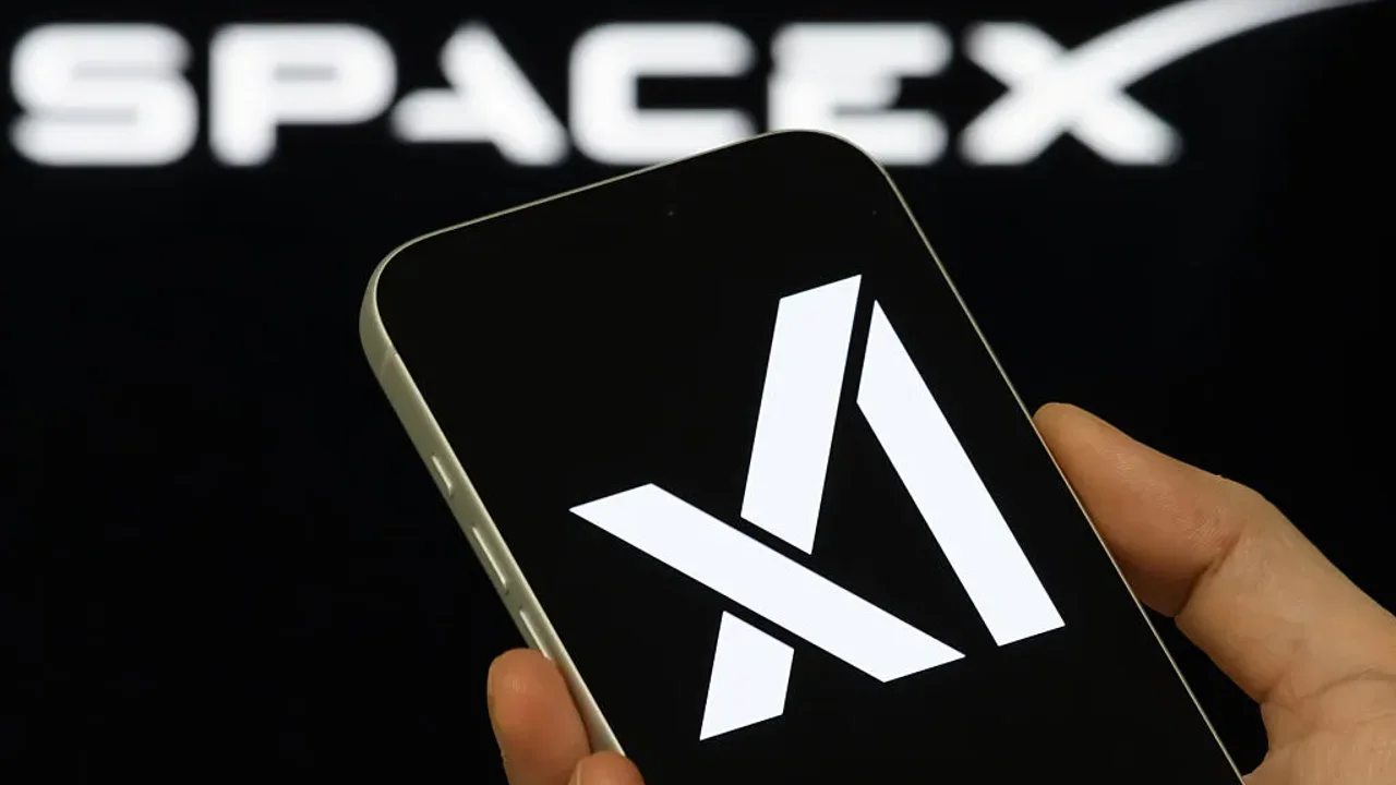 google ve spacexten 920 milyon dolarlik anlasma.webp