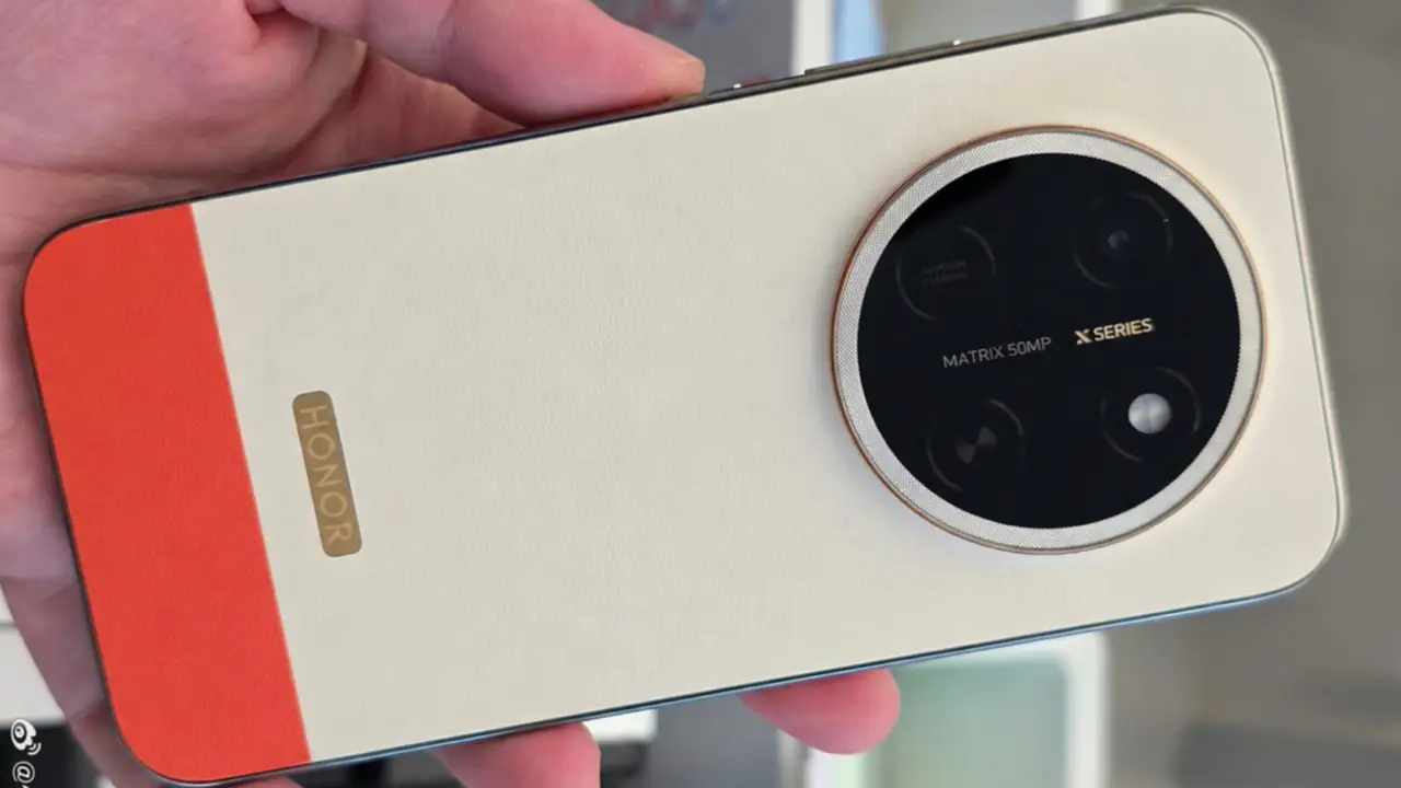 Honor X80 Pro Max: 11.000mAh Bataryalı Dev Telefon Ortaya Çıktı 4 honor x80 pro max 11 000mah bataryali dev telefon ortaya cikti.webp