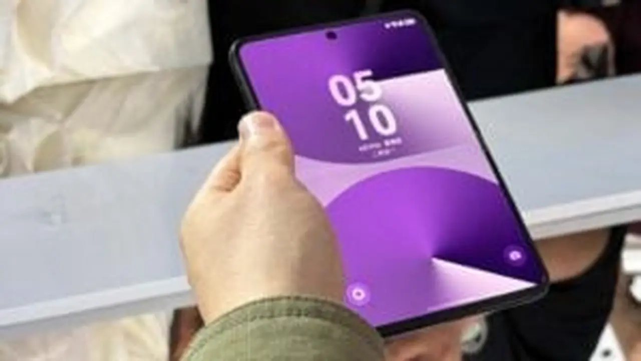 Huawei’den Geniş Ekranlı Yeni Amiral Gemisi Geliyor 3 huawei den genis ekranli yeni amiral gemisi geliyor.webp