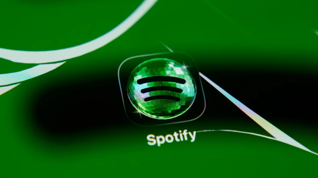 kullanicilar istemedi spotify ikonunu degistirdi.webp