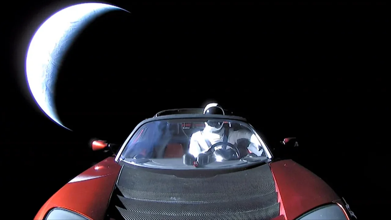Uçan Tesla Roadster için Tanıtım Tarihi Belli Oldu 3 ucan tesla roadster icin tanitim tarihi belli oldu.webp