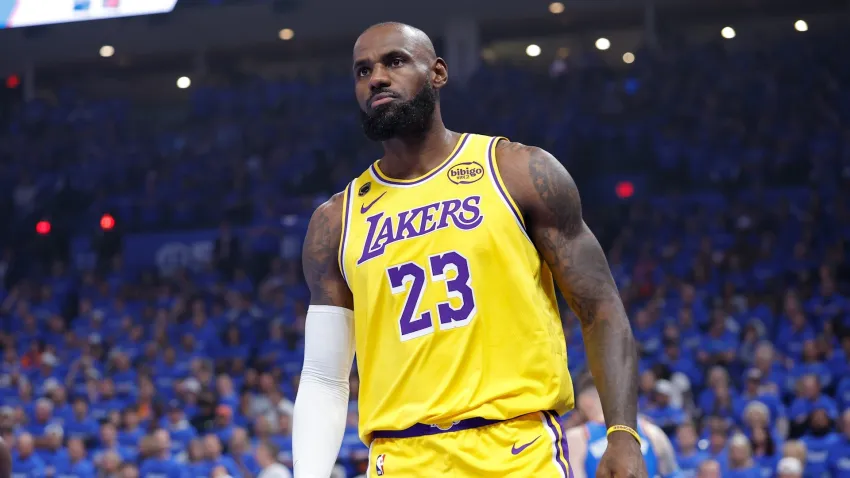 LeBron James, Lakers defterini kapattı! 1 560802