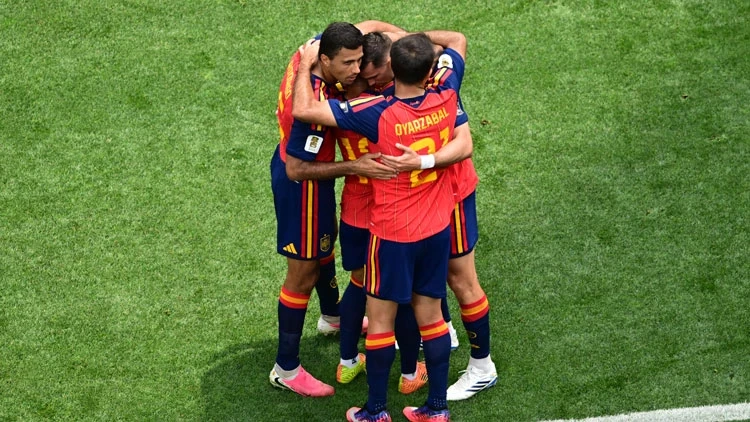 İspanya'dan 88. dakikada yarı final bileti! Merino oyuna girdi, maçı bitirdi 2 561238